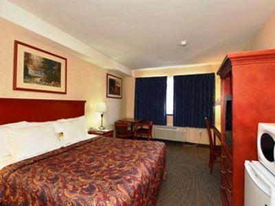 Days & By Wyndham Hotel 3*